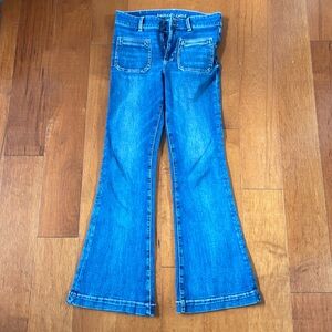 Like new American Eagle super high-rise flare jeans